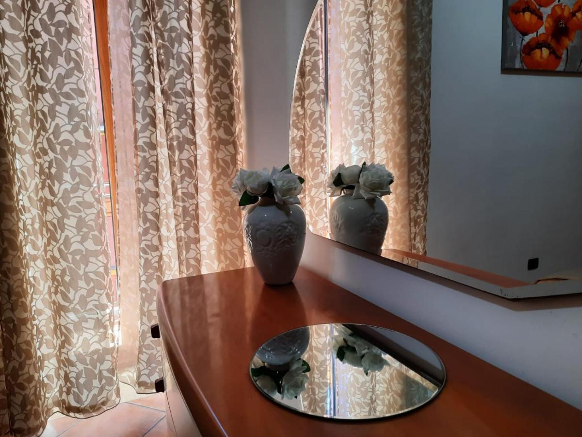 Apartmán Moonlight House Pozzuoli Exteriér fotografie